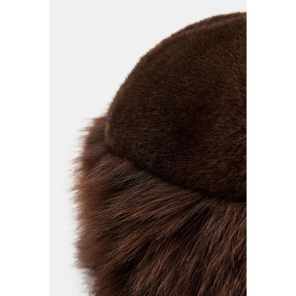 ZARA FAUX FUR TURN-UP HAT - Picture 3 of 3